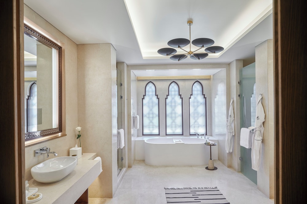 Suite (Imperial,1 King and 2 Twin, with Pool) - Photo 11
