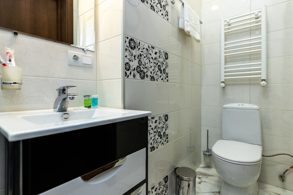Standard Double Room - Photo 5