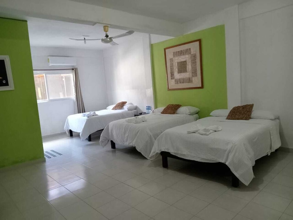 Basic Triple Room photo 2