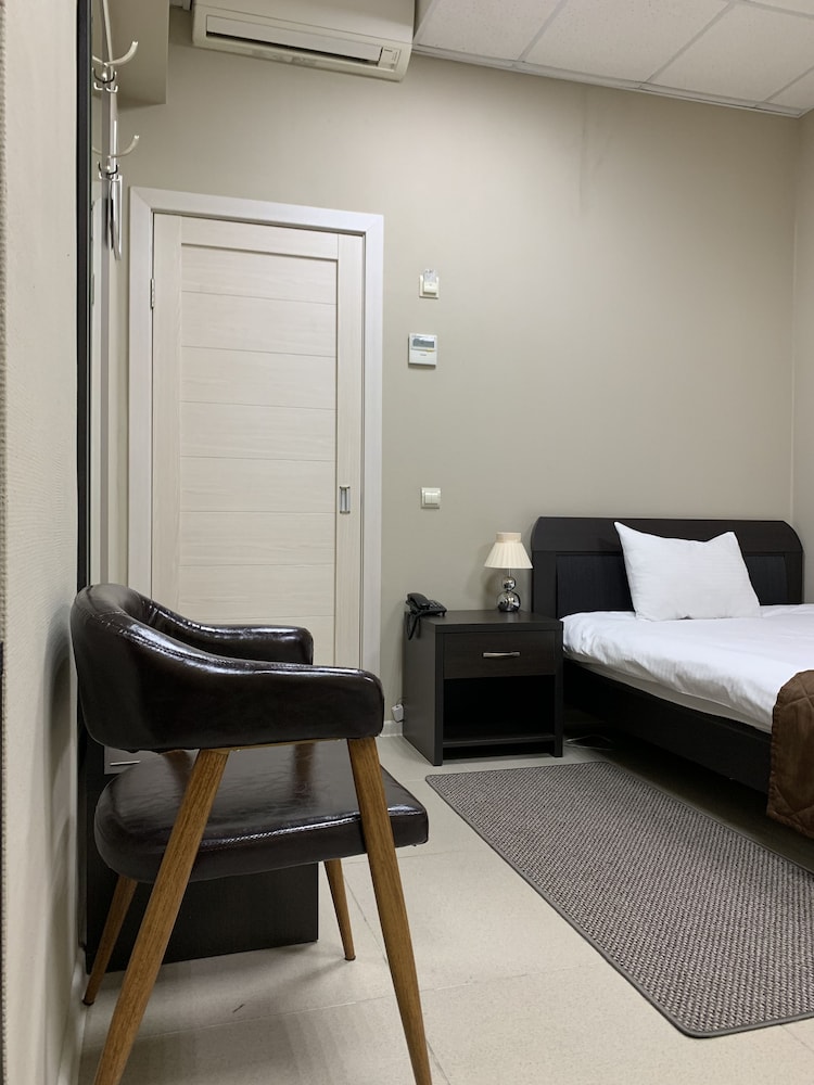 Basic Single Room photo 1