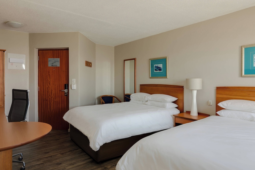Room, 2 Double Beds - Photo 2