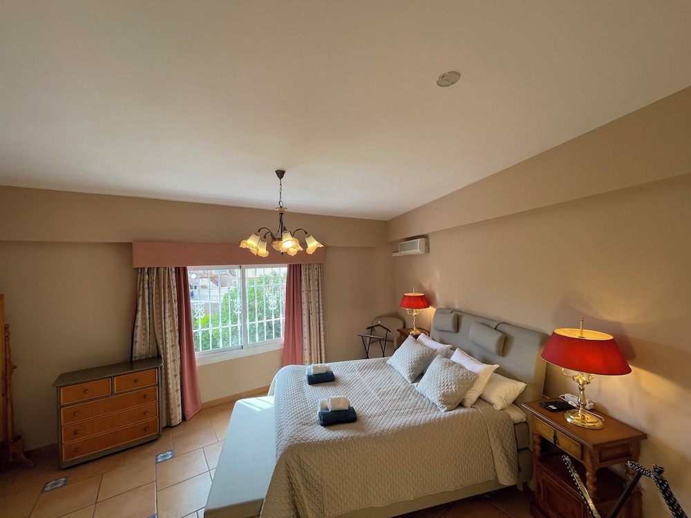 9. Coral Suite - Deluxe Double Room photo 3