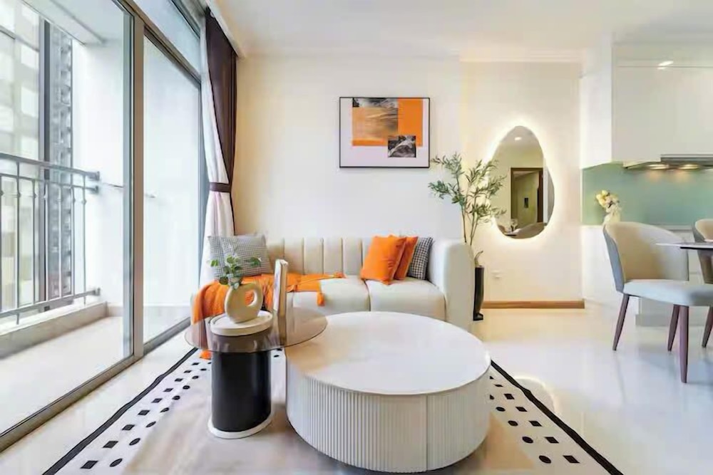 Basic Room, 1 Bedroom, Club Lounge Access, City View