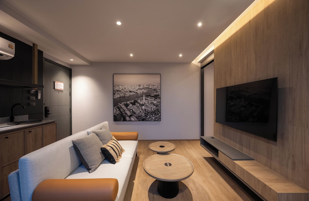Superior Double Room, Non Smoking, City View photo 2