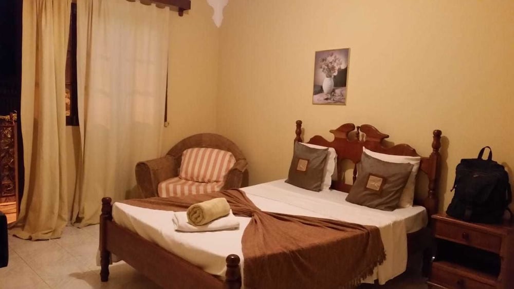Comfort Suite photo 1