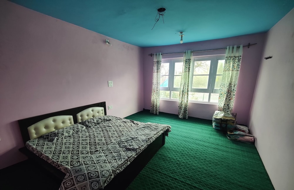 Superior Double Room, Private Bathroom, River View photo 3