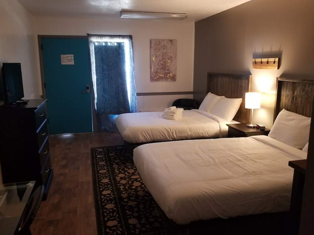 Double Room, 2 Double Beds, Non Smoking photo 1