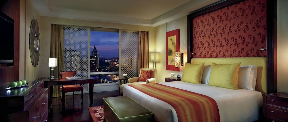 Club Suite, 1 Bedroom, Non Smoking, Tower