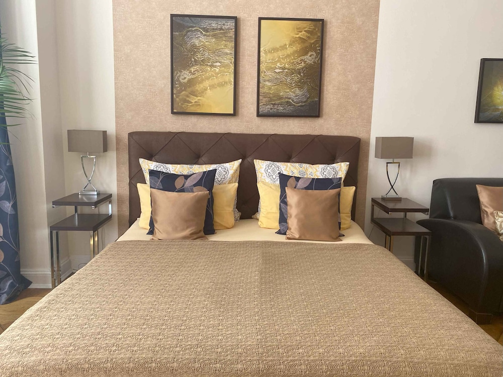 Comfort Double Room, Multiple Beds (Modern) photo 2