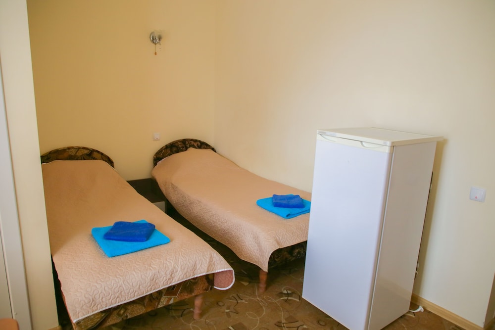 Family Room, 2 Bedrooms, Balcony photo 2