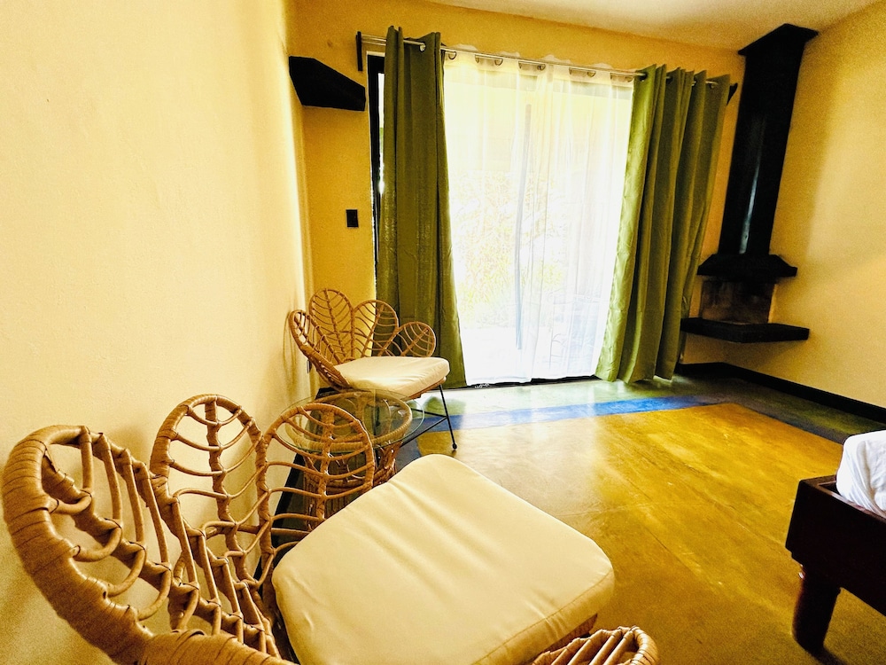 Apartment (104) photo 3