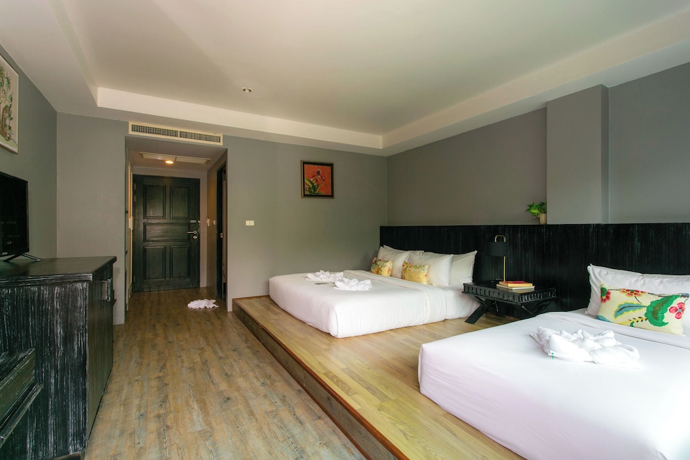 Deluxe Triple Room - Photo 10