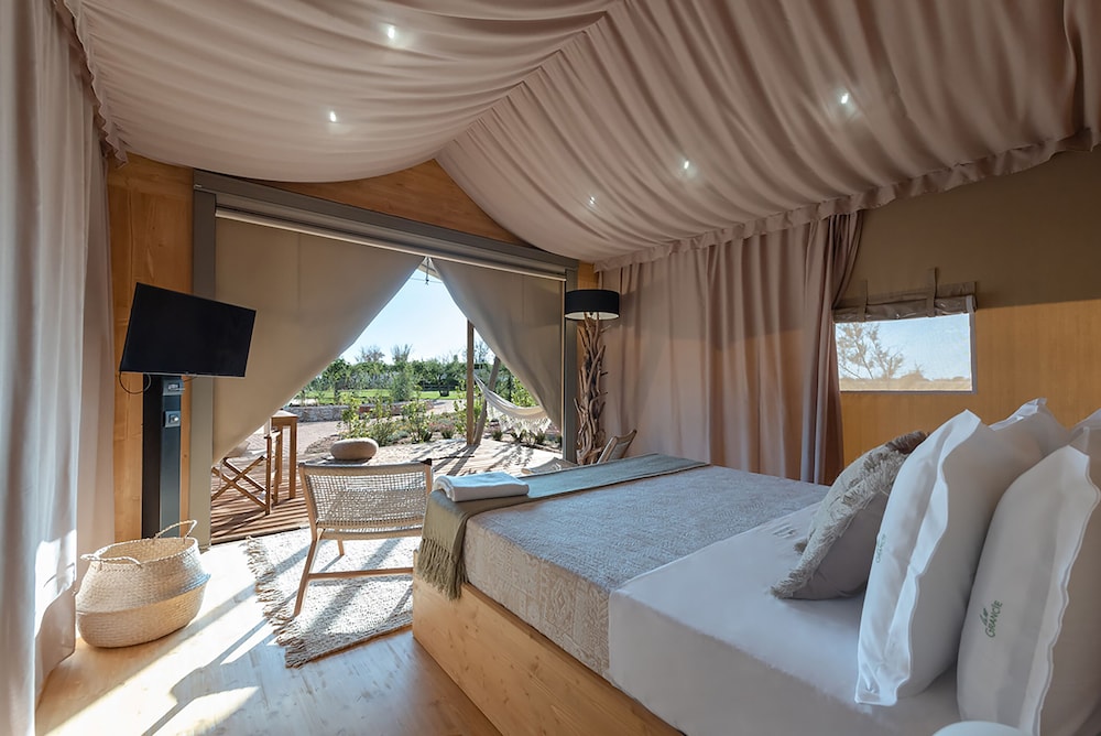 Luxury Tent photo 2