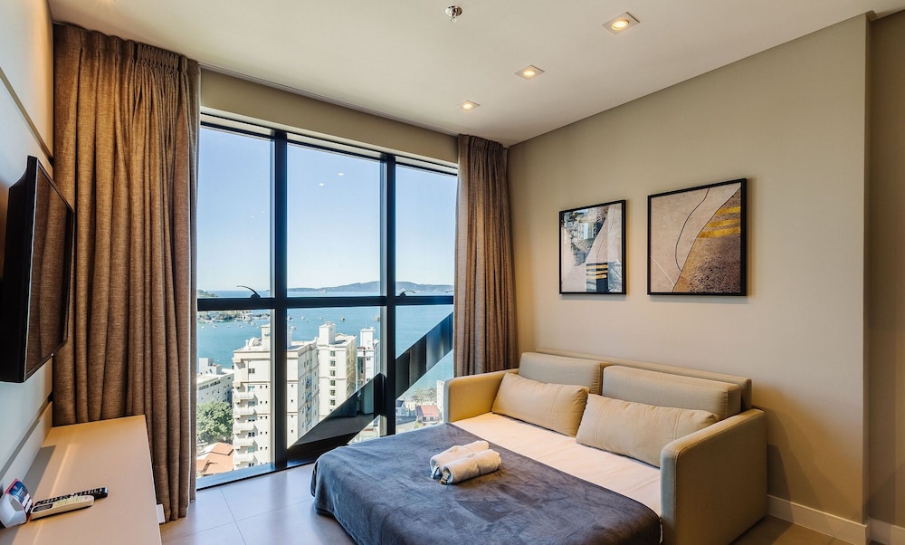 Basic Apartment