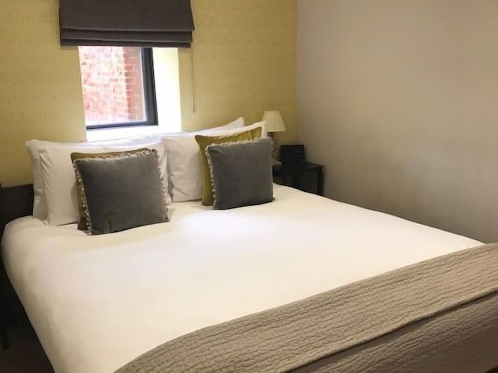 Superior Cottage, Ensuite (Blackberry)