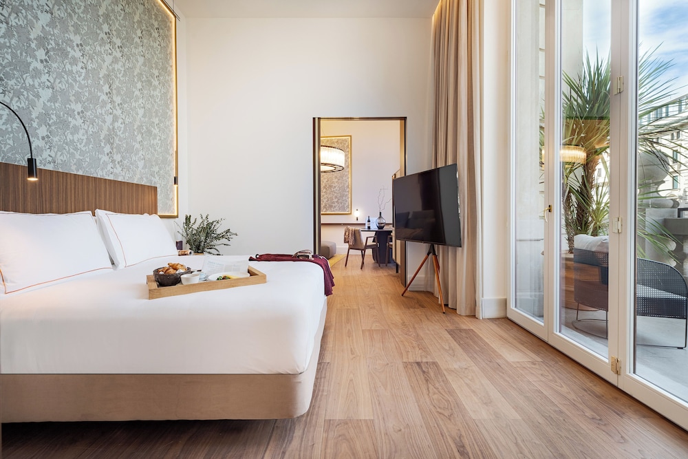 Suite (Cordusio, 2+1)