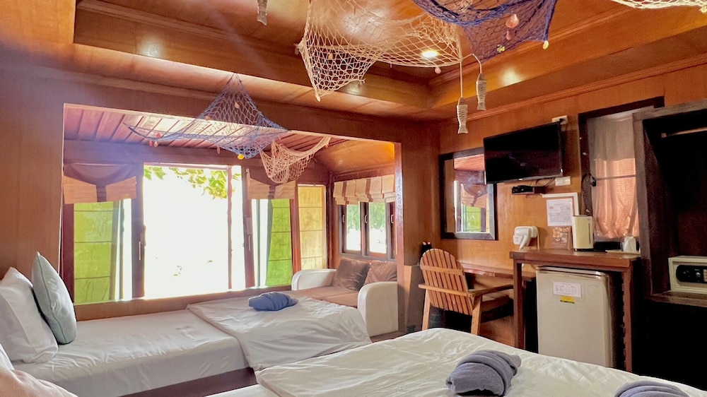 Sea Breeze Family Bungalow