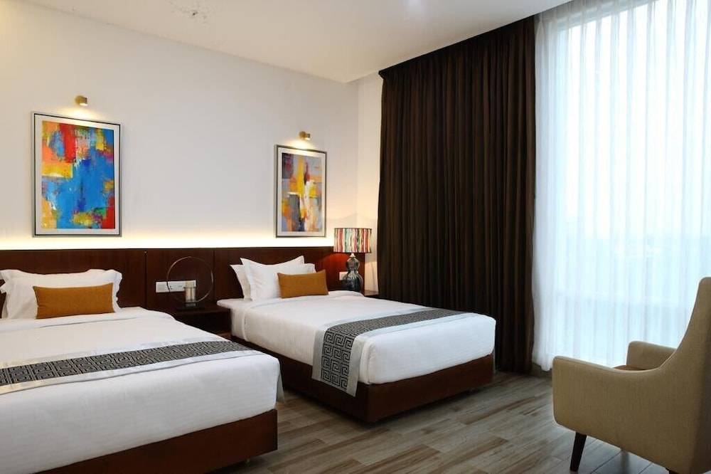Deluxe Twin Room - Photo 3