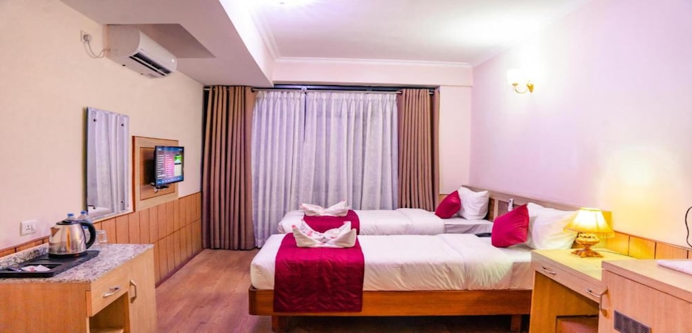 Deluxe Twin Room photo 1