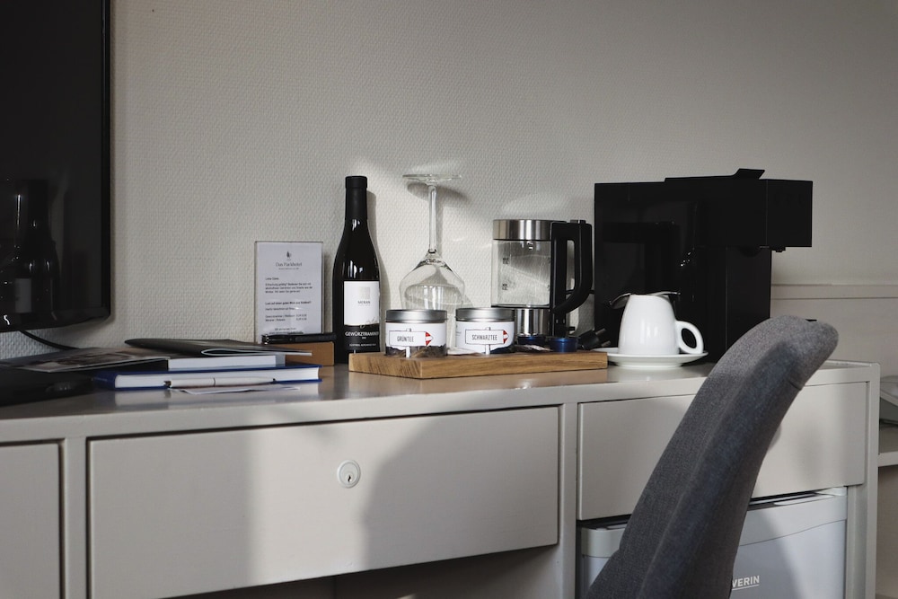 Business Room photo 2