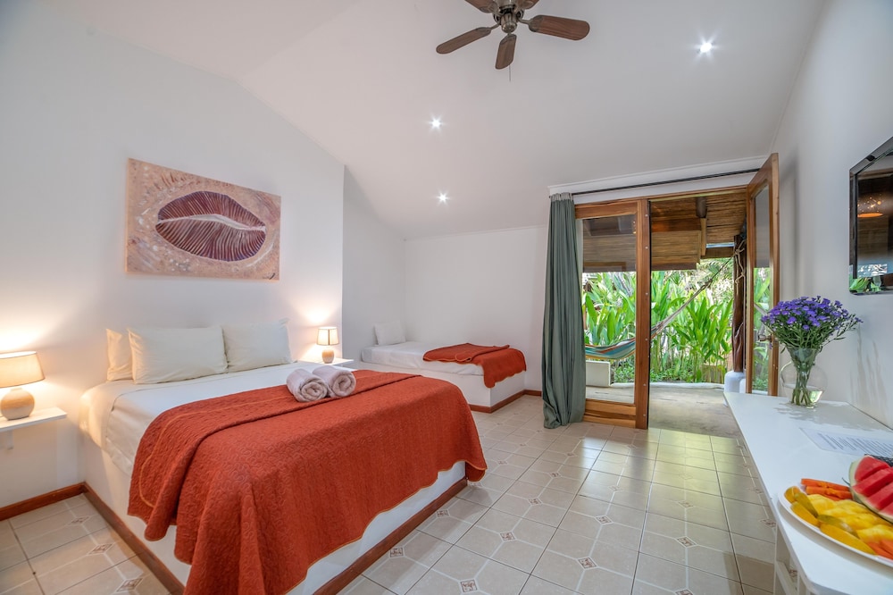 Deluxe Room, Multiple Beds