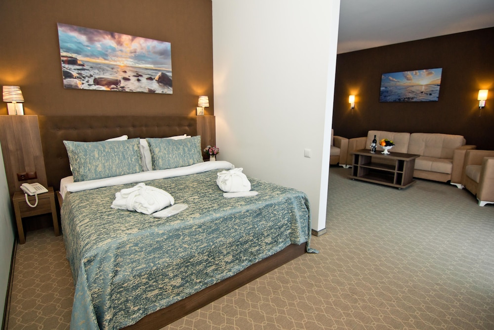 Executive Suite photo 3