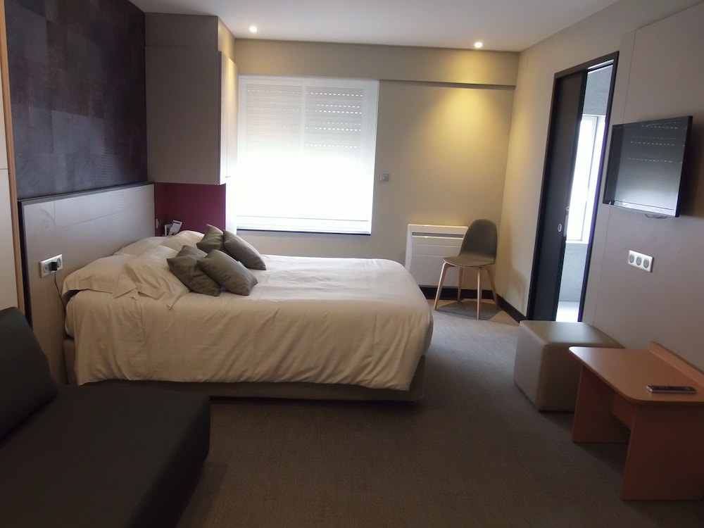 Quadruple Room (Cosy-Hotel ) - Photo 2