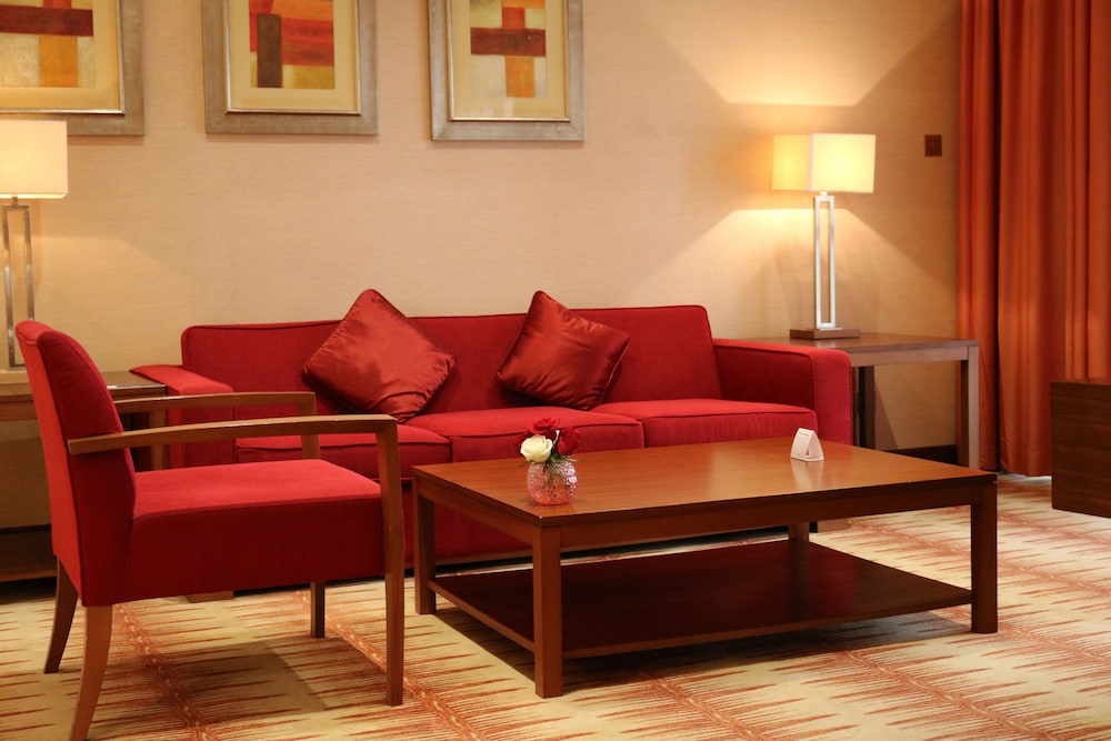 Suite, 1 Bedroom, Balcony - Photo 28