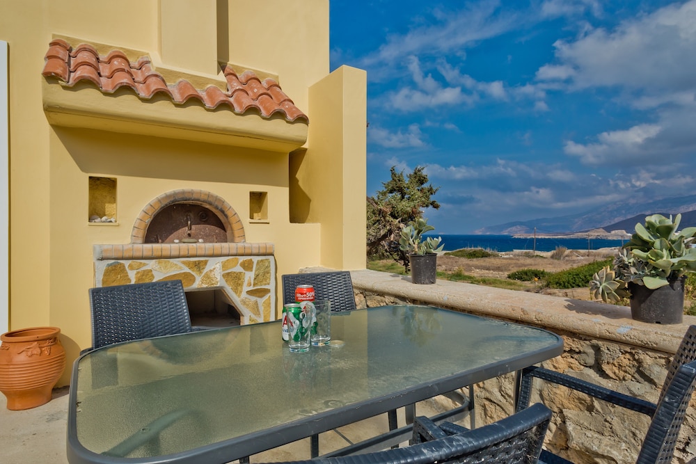 Luxury Apartment, Sea View, Ground Floor (Village View) photo 3