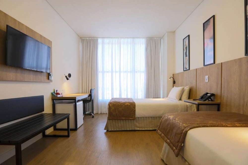 Superior Twin Room, 2 Twin Beds photo 2