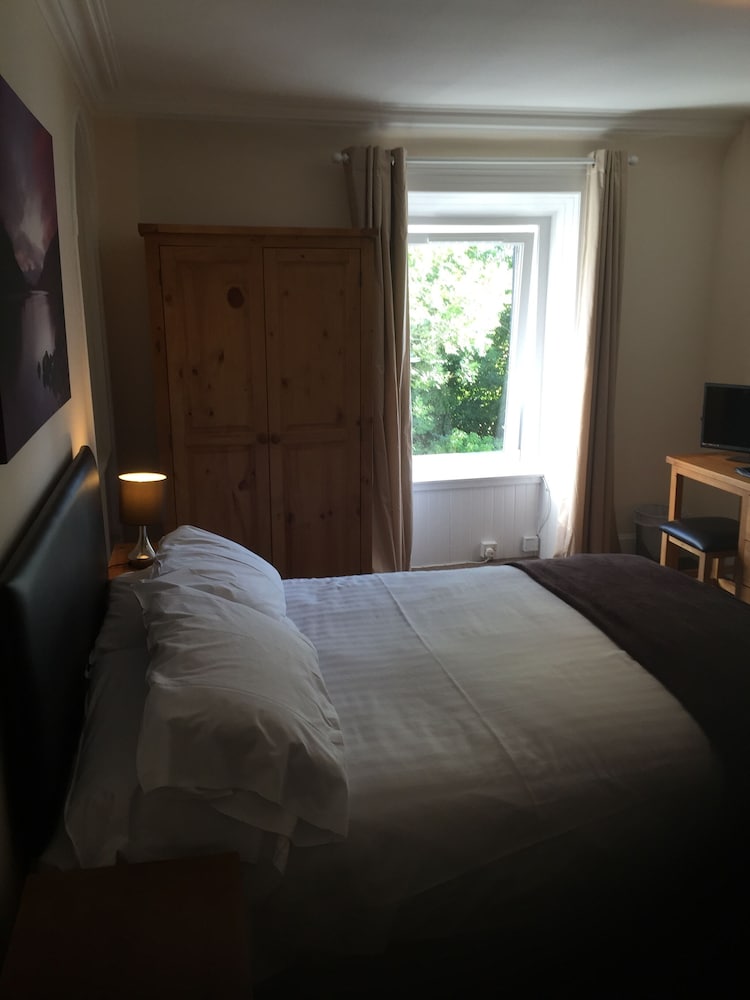 Standard Triple Room, Ensuite