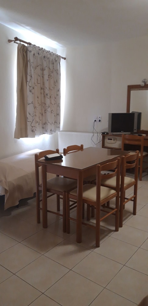 Classic Triple Room