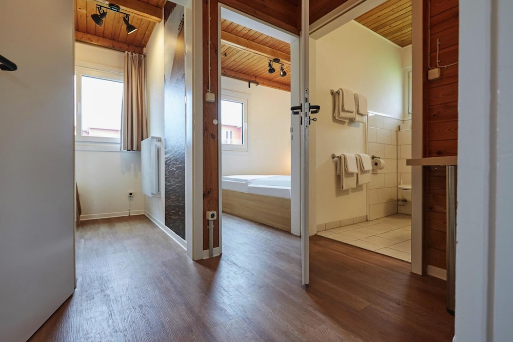 Classic House, 3 Bedrooms photo 3
