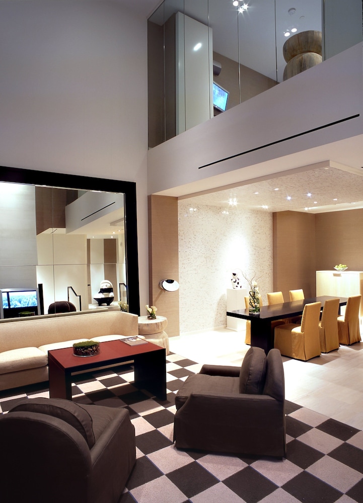 Skylofts One Bedroom Loft