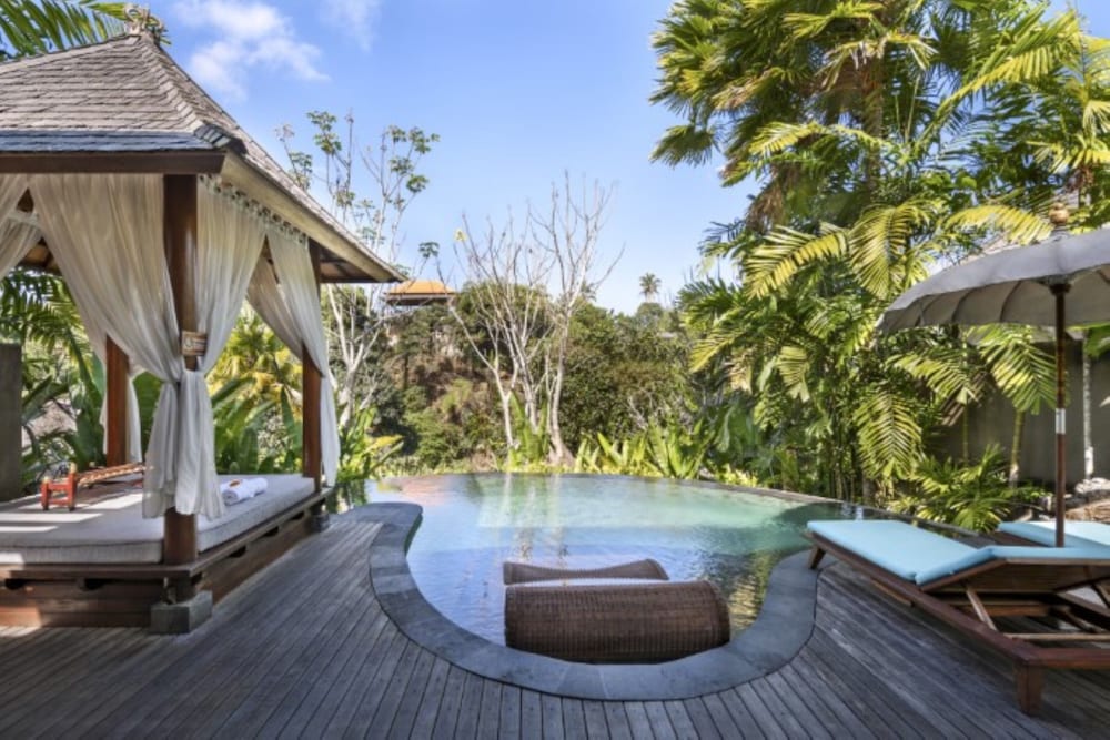 Grand 1 Bedroom Villa with Private Pool - Photo 1