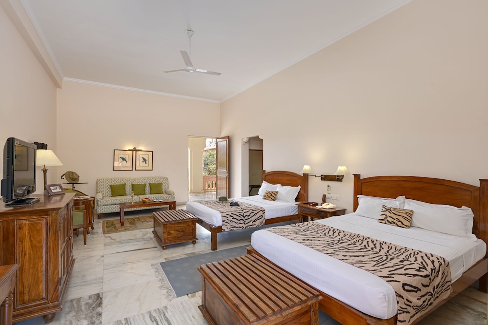 Standard Suite, 1 Large Twin Bed, Non Smoking photo 3