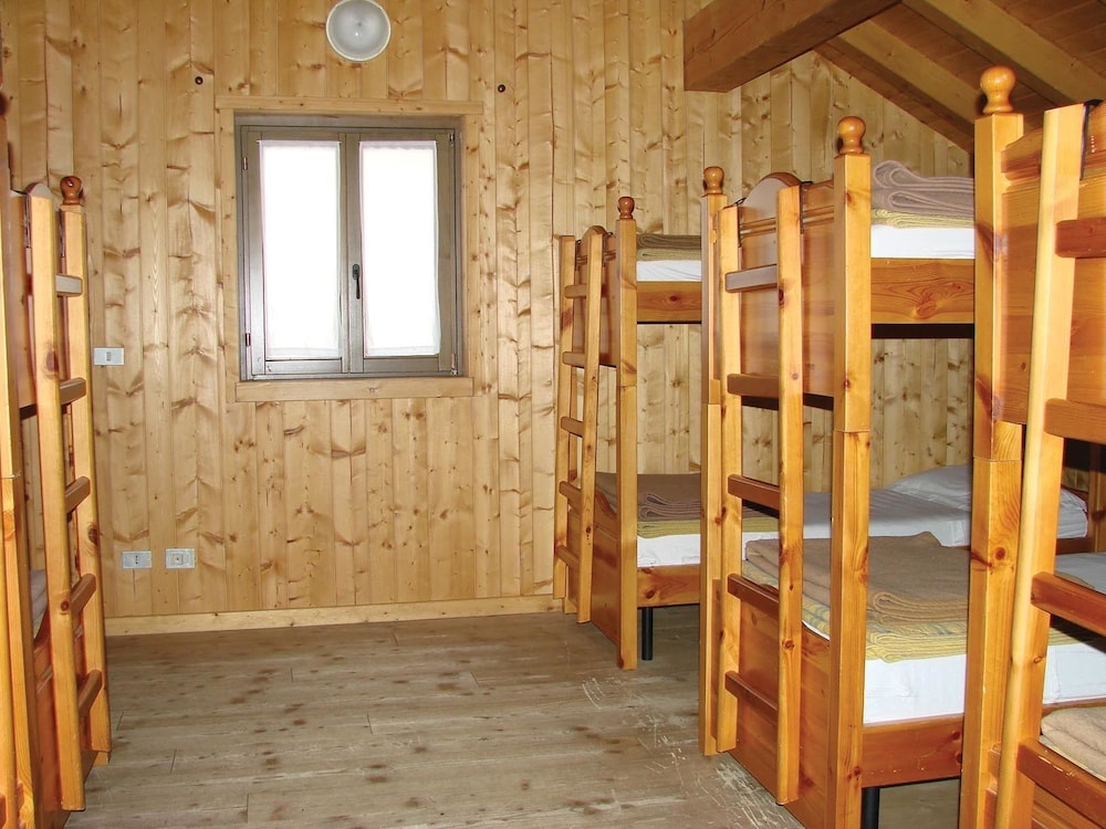 Quadruple Room photo 2