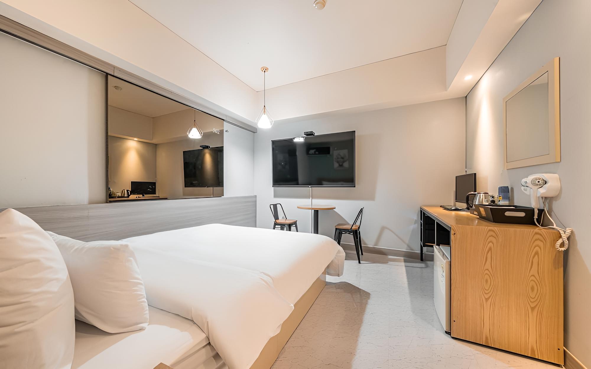 Room (Quick check-in)