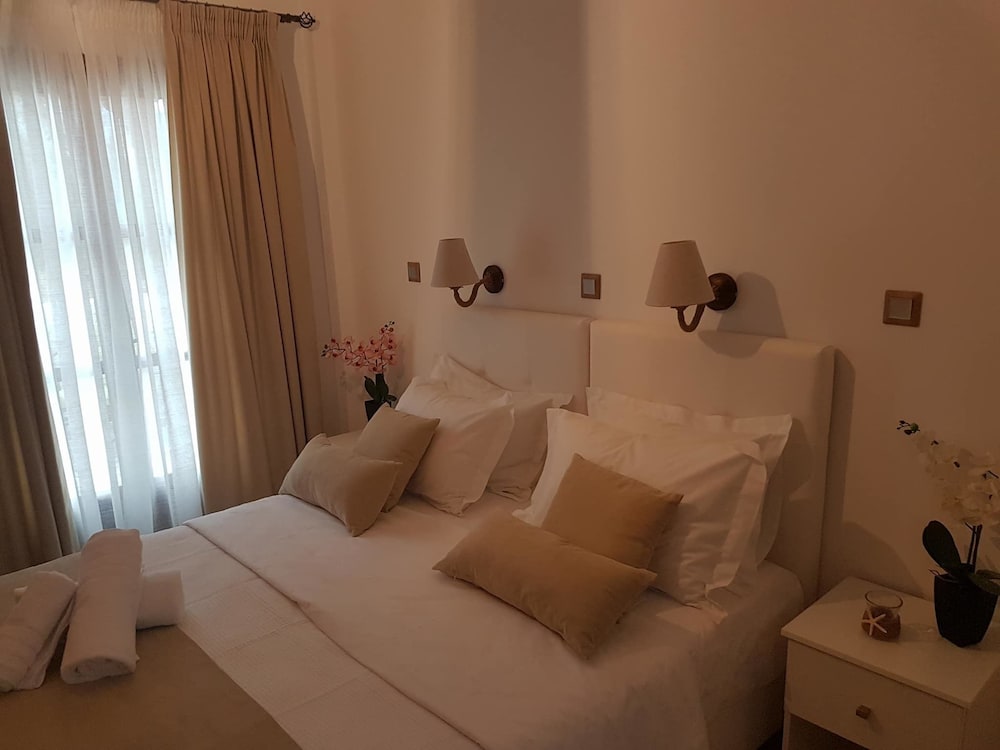 Deluxe Apartment, 2 Bedrooms, Mountain View