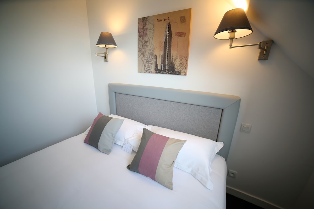 Standard Double Room photo 3