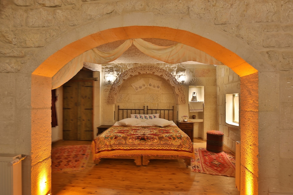 Urgup Family with Jacuzzi King Room
