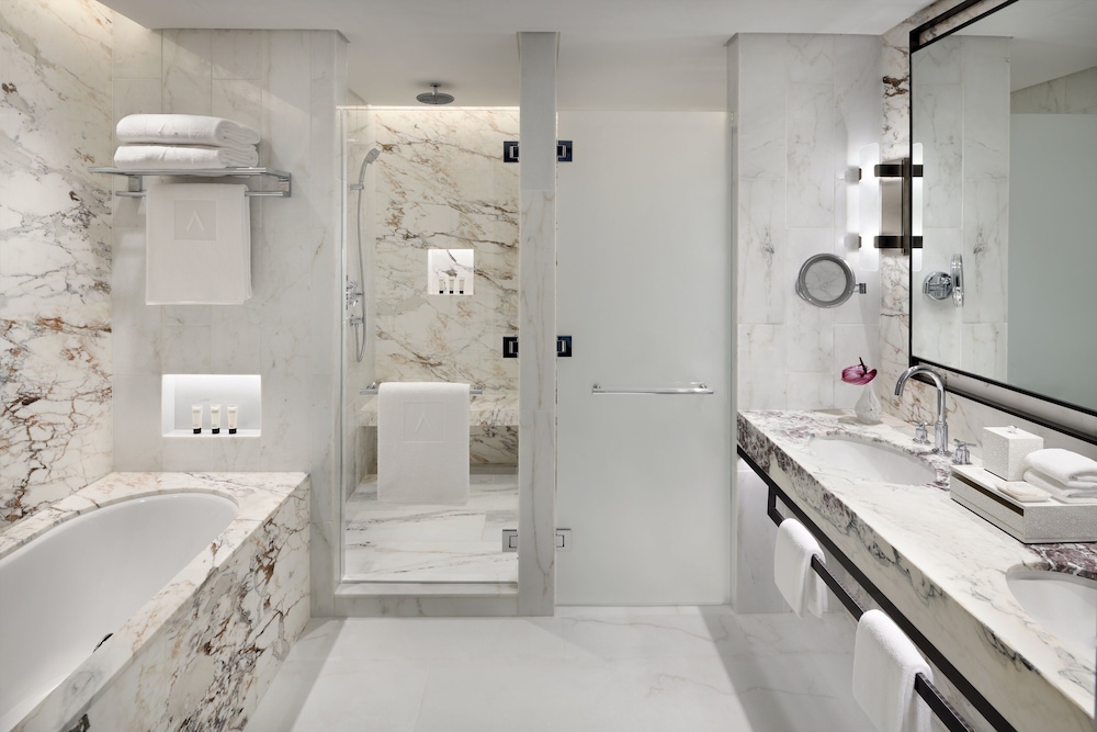Executive Suite photo 2