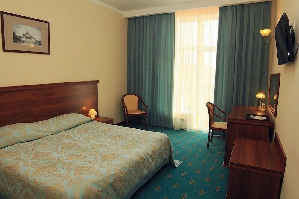 Standard Double or Twin Room, Balcony photo 1