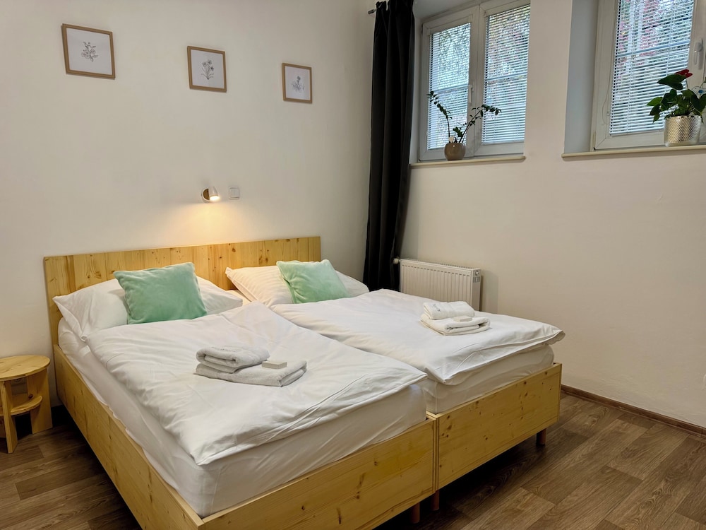 Basic Room photo 2