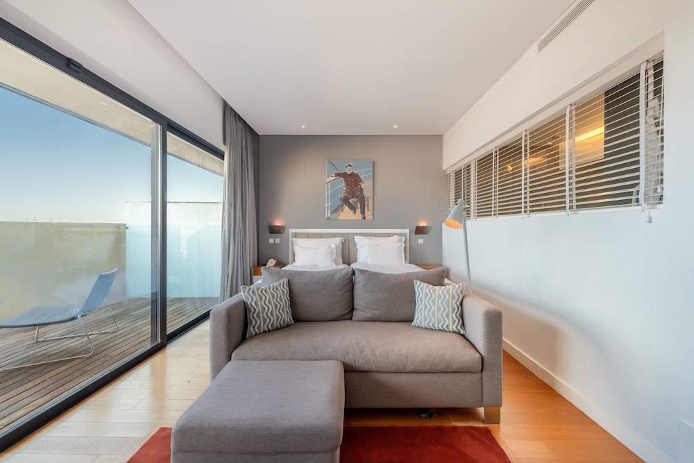 Superior Room, Marina View - Photo 6