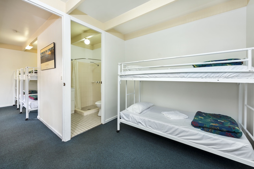 Bunk Villa - Sleeps 6 photo 1