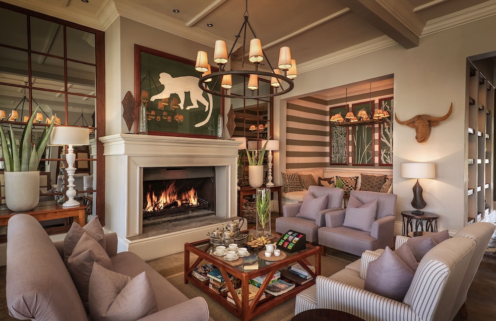 Manor House King Suite photo 1