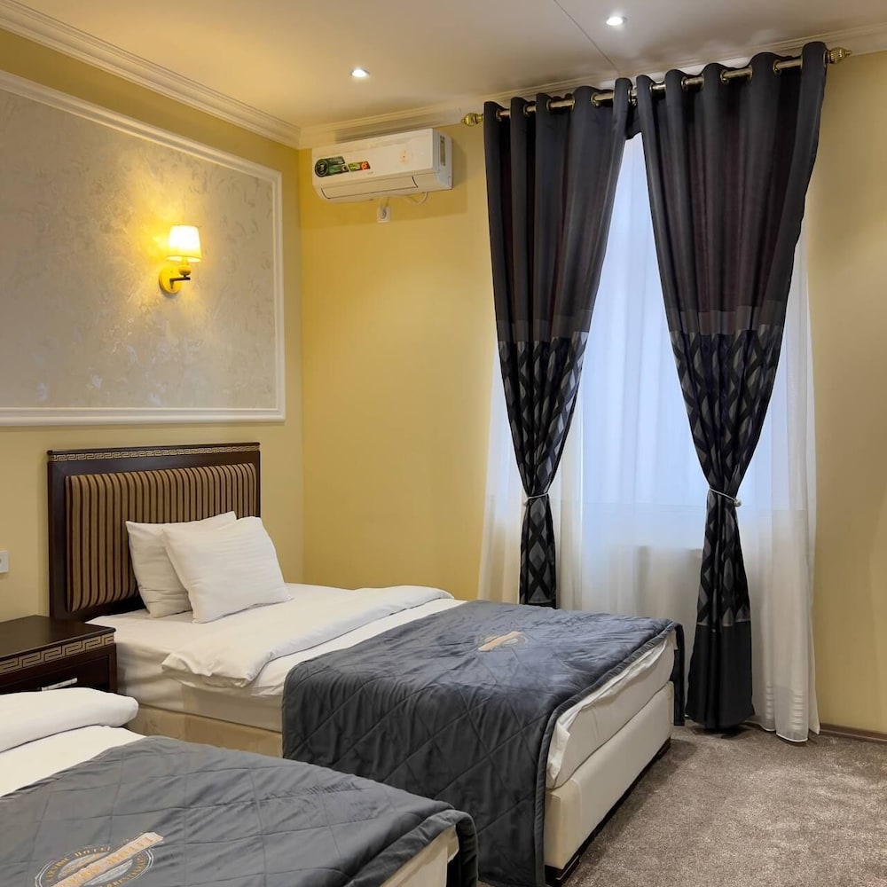 Comfort Twin Room