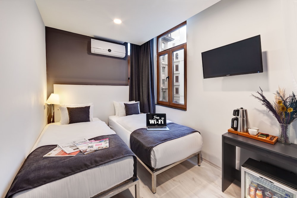 Economy Double or Twin Room photo 1