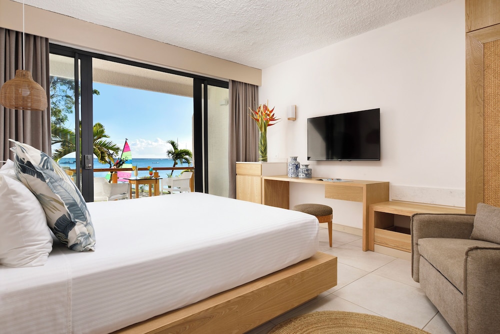 Coral Signature Beach Front